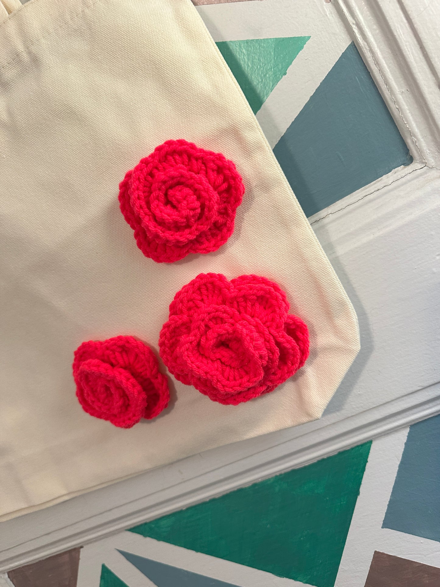 Rose Zipper Tote