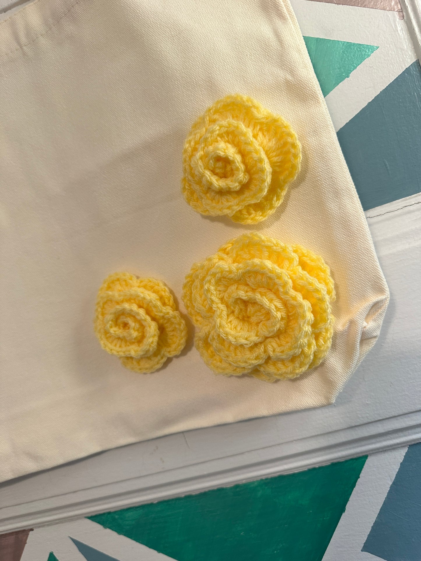 Rose Zipper Tote