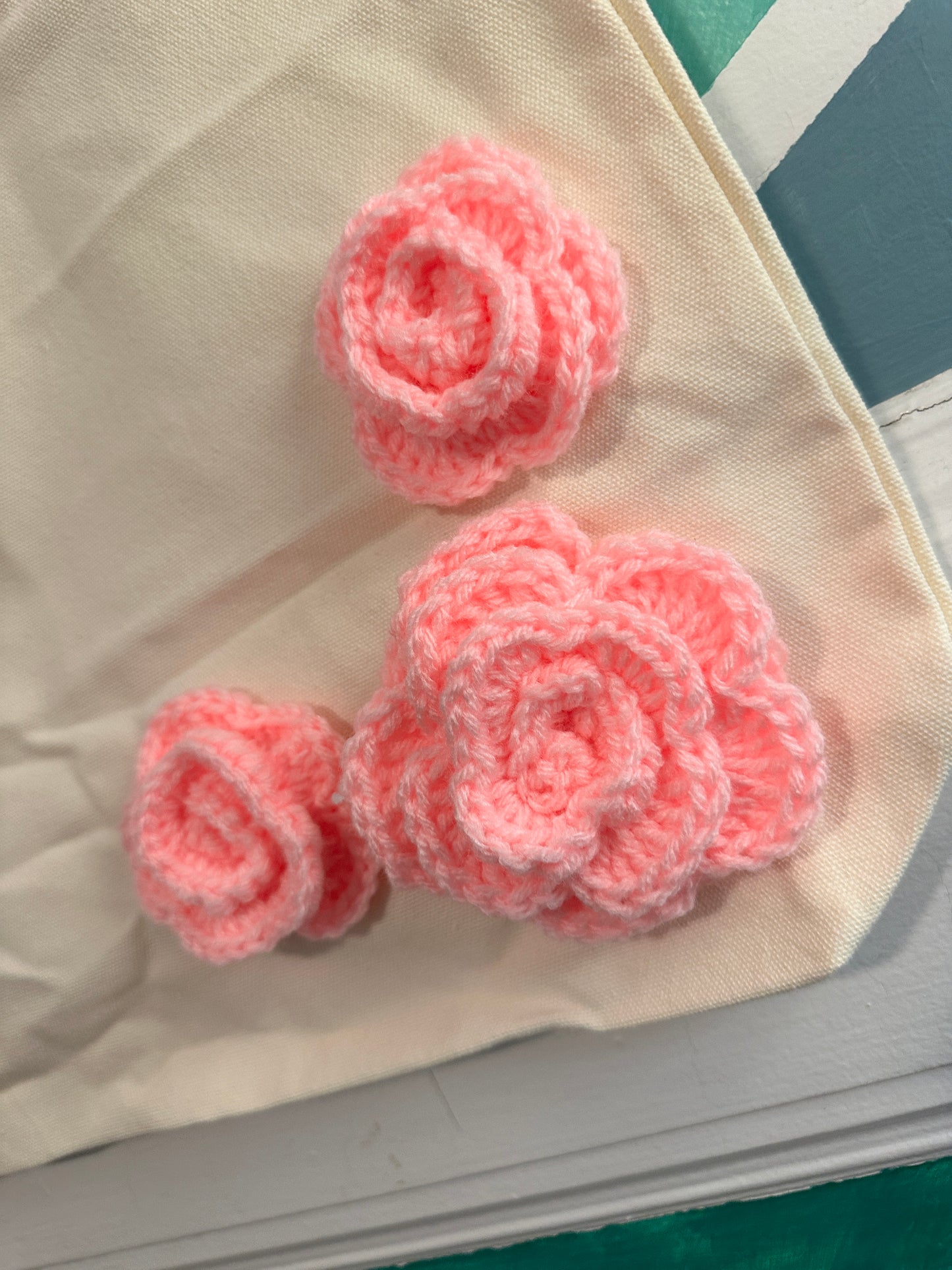 Rose Zipper Tote